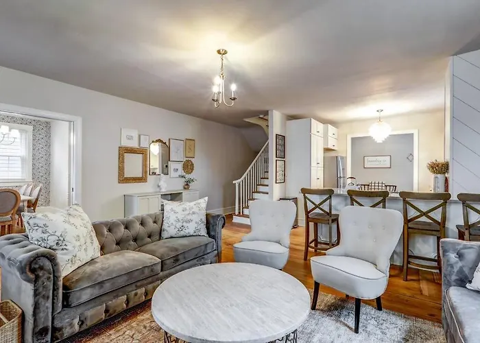 Victorian Manor On Main W 6 Beds-10 Mins To Lanc