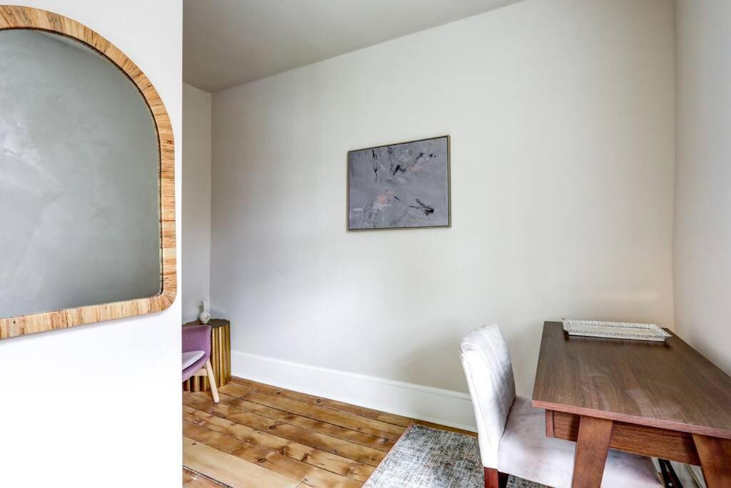 Holiday home Victorian Manor On Main W 6 Beds-10 Mins To Lanc