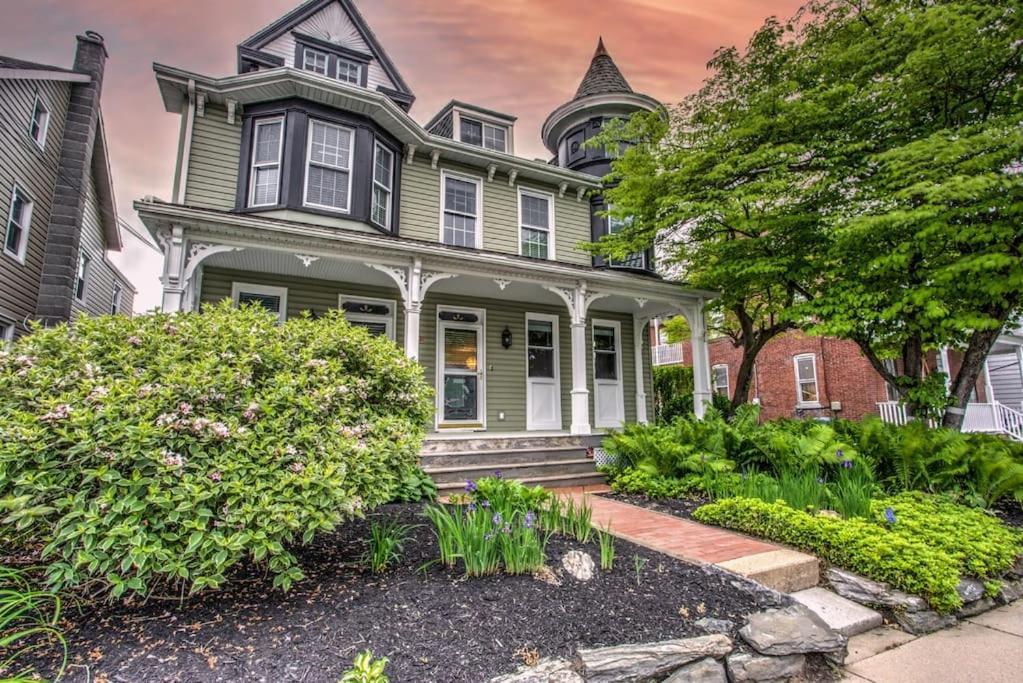 Victorian Manor On Main W 6 Beds-10 Mins To Lanc *